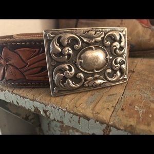 Ladies sterling silver western belt buckle